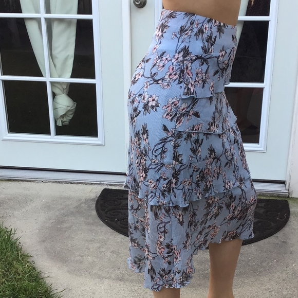 Foxiedox floral skirt - Picture 3 of 8